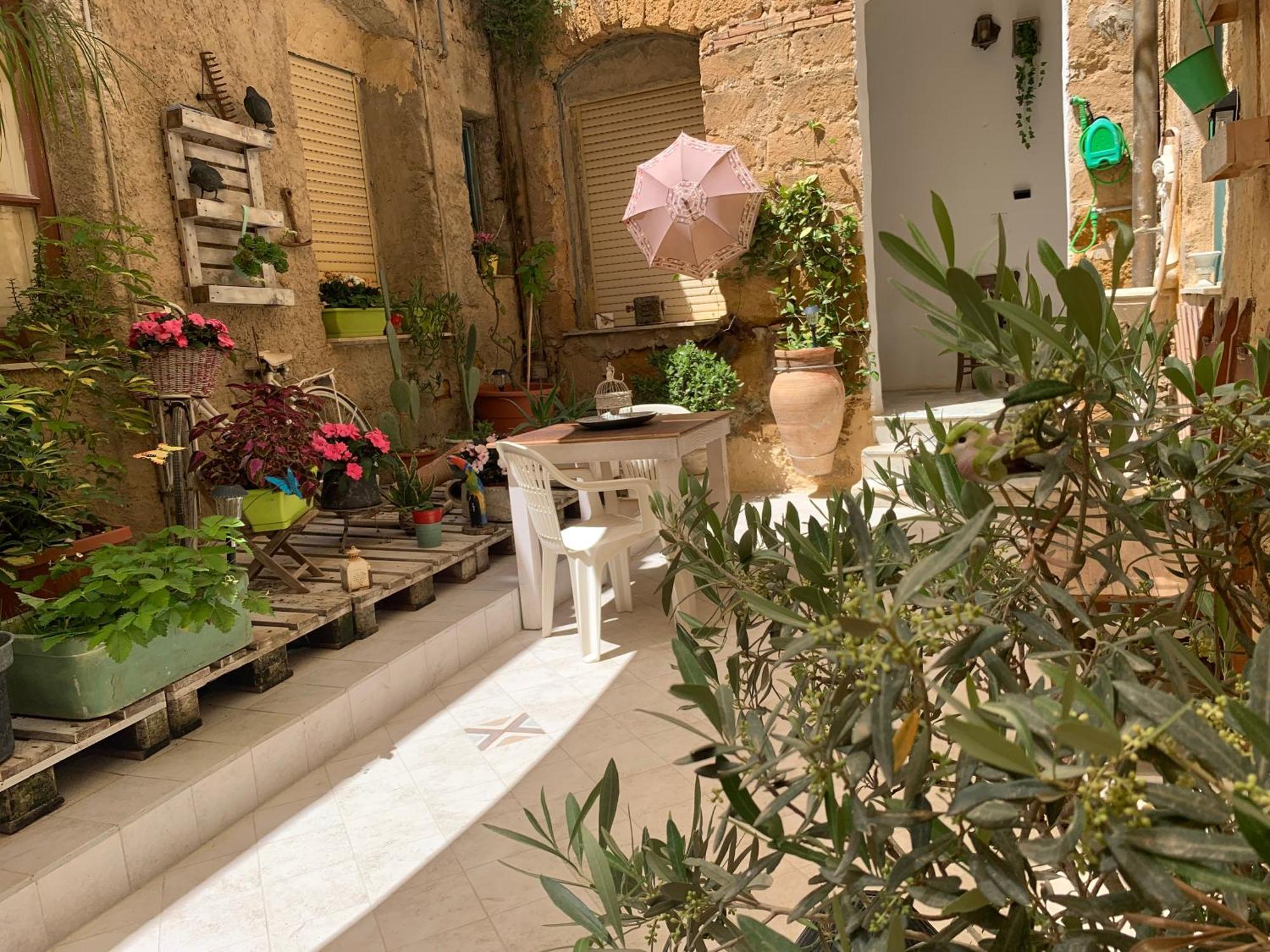 Il Vecchio Cortile Apartment Агридженто Екстериор снимка